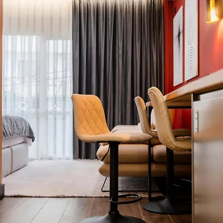 Apartman Al *